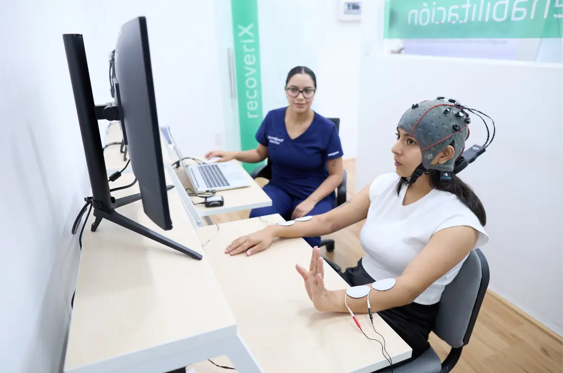 ¿Cómo ayuda la Neuro-rehabilitación a pacientes con Esclerosis Múltiple?